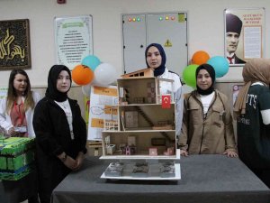 Siirt’te Bilim Fuarı’nda Öğrencilerin 22 Projesi Tanıtıldı