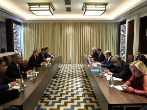 Azerbaycan Dışişleri Bakanı Bayramov, Mevkidaşı Lavrov İle Görüştü