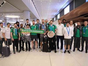 Frutti Extra Bursaspor Yurda Döndü