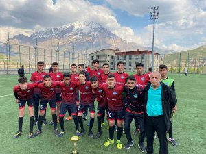 Hakkari Sümbül Spor İl Birincisi Oldu