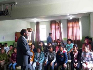 Hisarcık İ̇lçe Müftülüğünden Ortaokul Ve Lise Öğrencilerine Değerler Eğitimi