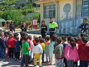 Ermenek’te Anaokulu Öğrencilerine Trafik Eğitimi Verildi