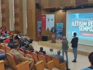 Türk Dünyası İletişim Ve Sanat Sempozyumu Yapılıyor