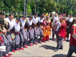 Kartallı Kadınların El Emeği Ürünleri Yörük Türkmen Festivali’nde Sergilendi