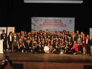 Küçükçekemece’de 530 Öğrenciyle ‘Doğa Bilim Ve Toplum Çalıştayı’ Yapıldı