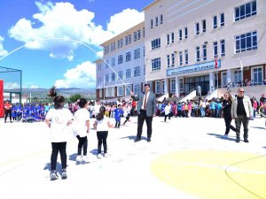 Kahramankazanlı Çocuklar Düzenlenen Şenlikte Doyasıya Eğlendi