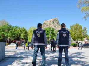 ‘Düzensiz Göç İle Mücadeleye Yönelik Huzur Uygulaması’ Yapıldı