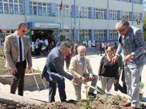 Eskişehir Mehmet Gedik Ortaokulu’nda ‘Türkiye Bağımlılıkla Mücadele Programı’ Etkinliği