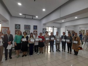 Ebru Atölyesi Eserleri Bu Sergide