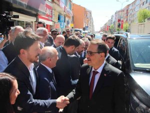 Bakan Varank: "Kaftancıoğlu Kararını Eleştirmek İkiyüzlülüktür"