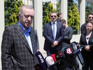 Cumhurbaşkanı Erdoğan: “Şu Anda İ̇sveç Ve Finlandiya İle İlgili Gelişmeleri Takip Ediyoruz Ama Olumlu Düşünce İçinde Değiliz”