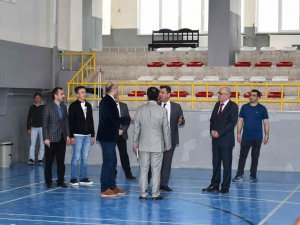 Arifiye’de Spor Salonu Yenilendi