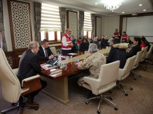 Vali Epcim Göçmen Kanaat Önderleriyle Buluştu