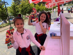 Hemşirelik Öğrencileri Projelerini Festivale Çevirdi