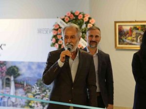 Esenler’de Kağıt Rölyef Sergisi Ziyaretçilerini Bekliyor