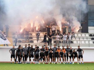 Manisa Fk Taraftarından Coşkulu Destek