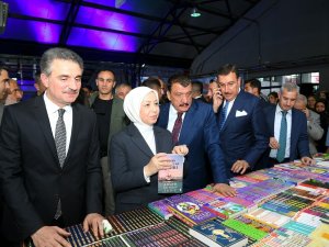 9.malatya Anadolu Kitap Ve Kültür Fuarı Kitapseverlerle Buluştu