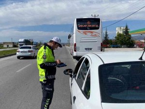 Bolvadin’de Asayiş Ve Trafik Denetimleri 73 Günden Bu Yana Sürüyor