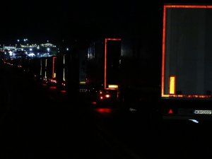 Hamzabeyli Sınır Kapısında Tır Kuyruğu