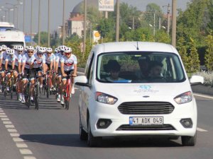 Pedal Çevirerek Samsun’a Giden Bisikletçiler Düzce’de