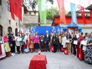 Şahin’den 4 Yıldır Gaziantep’te Sergilenen Bez Bebekler İçin Müze Müjdesi