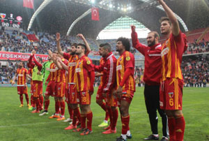 Ve Kayserispor yeniden Süper Lig'de!