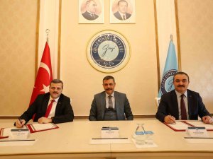 Hitit Ve Gazi Üniversiteleri Arasında İşbirliği Protokolü İmzalandı