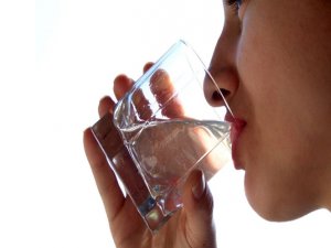 Sağlığınız için bol su için