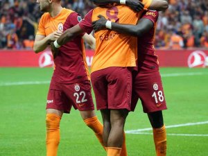 Galatasaray 2 Maç Sonra Kazandı