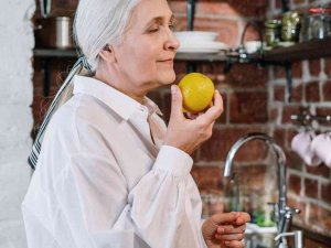 “Koku Kaybı, Parkinson Hastalığının İlk Klinik Belirtilerinden Olabilir”