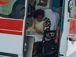 Üzerlerine Kaynar Su Dökülen 2 Kardeş Yaralandı