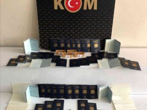 Hatay’da Sahte Pasaport Operasyonu