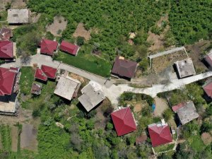 Altınordu’da İki Mahalle Daha Beton Yol Konforuna Kavuştu