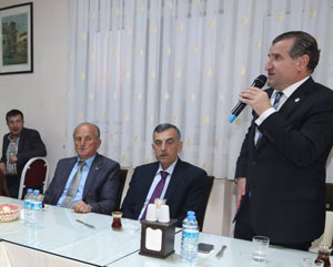 Bak, “Bir oy bütün oyunları bozar”