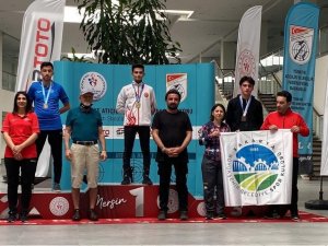 Sakarya Büyükşehirli Sporcular Hedefi Boş Geçmedi