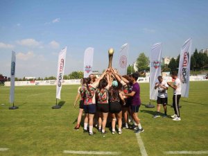 Ragbi Heyecanı Nefes Kesti