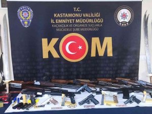 Kastamonu’da ’Kaçak Silah’ Operasyonu: 20 Gözaltı