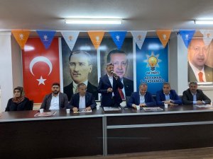 Ak Parti Yönetim Kurulu Toplandı