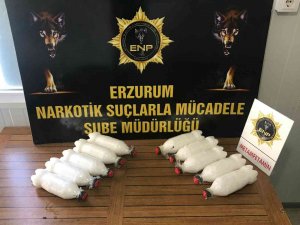 Aracın Yakıt Deposundan Kilolarca Uyuşturucu Çıktı