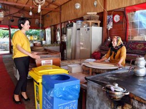 Konyaaltı’ndan İşletmelere Sıfır Atık Eğitimi