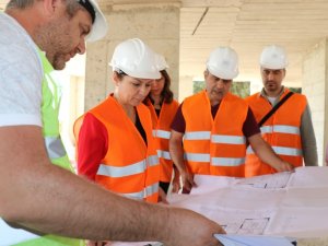 Başkan Köse, Köse Gündüz Çocuk Bakımevi İnşaat Çalışmalarını İnceledi