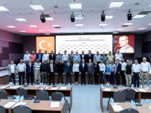 Seçer: “Türkiye’de Sosyal Politikalar Denildiği Zaman Mersin Akla Geliyor”