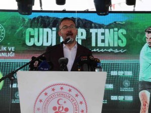Bakan Kasapoğlu, Uluslararası Cudi Cup Tenis Turnuvası’nı İzledi