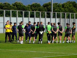 Bursaspor’un Antrenmanına 10 Genç İsim Çıktı