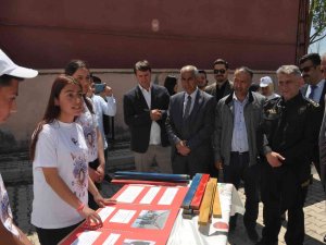 Bulanık’ta Bilim Fuarı Sergisi Açıldı