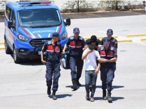 13 Yıl Kesinleşmiş Hapis Cezası Vardı, Kimlik Kontrolünde Yakayı Ele Verdi
