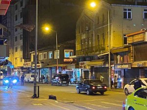 Cadde Ortasında Unutulan Valiz Ekipleri Harekete Geçirdi