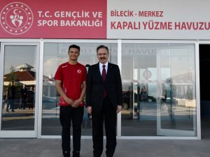 Dünya 3’üncüsüne İlk Tebrik Vali Kızılkaya’dan Geldi