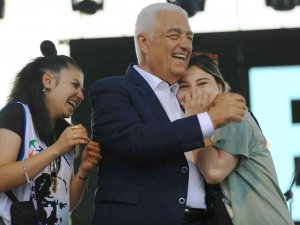 Başkan Gürün 19 Mayıs’ı Kutladı