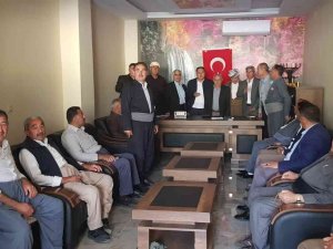 Derecikliler Sınır Kapısının Açılmasını İstedi